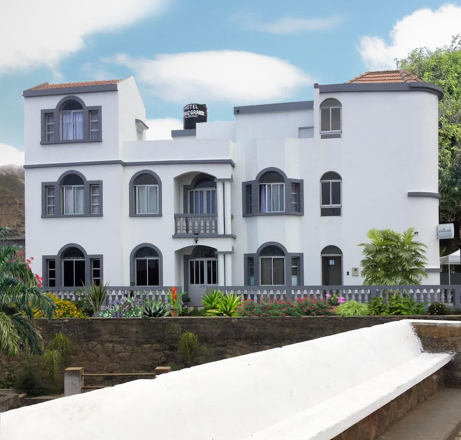 Hotel Cruz Grande-Brava Vila Nova Sintra Kültér fotó